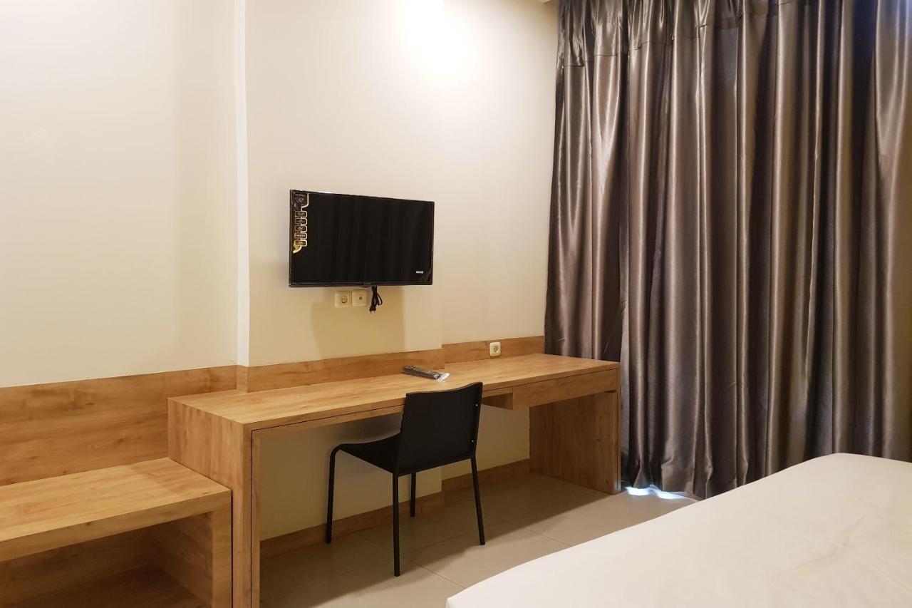 Oyo 90015 Platinum Guest House Medan Zewnętrze zdjęcie